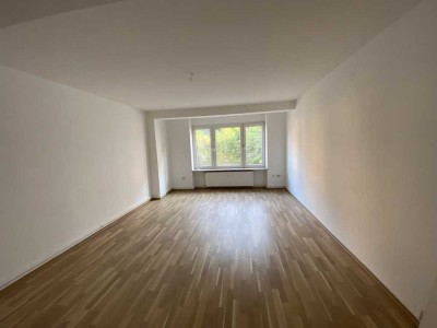 Helle 3 Zimmerwohnung mit Aufzug