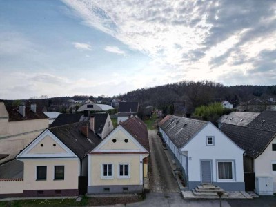 Einfamilienhaus mit Garten und Garage in Dörfl
