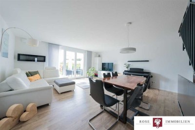 Familienfreundliches Reihenmittelhaus mit 2 Stellplätzen und Niedrigenergiebedarf  in Adelsbach
