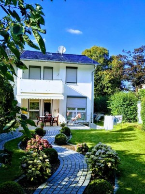 5-Zimmer-Reihenendhaus Bj. 2014 mit gehobener Innenausstattung in Augsburg Göggingen