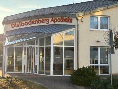 Modernes Wohn-Geschäftshaus in zentraler Lage