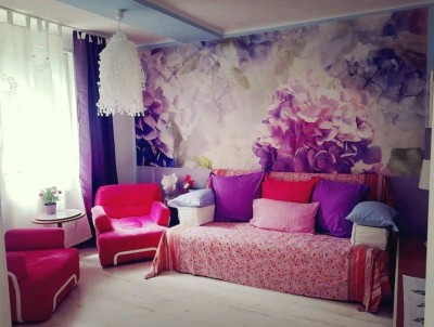 1 Schlafzimmer, ! Wohnzimmer, extra Küche Luxus Wohnung mit Terrasse in bester Lage, voll möbliert, Klimatisiert, extra Küche