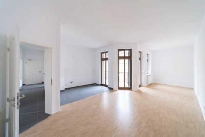 Leben und Wohnen im beliebten Paulusviertel - moderne 4-Raumwohnung mit großzügigem Balkon