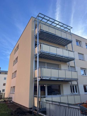 EIGENNUTZUNG oder KAPITALANLAGE! Mit neuer wärmegedämmter Fassade+neuem Balkon+Aufzug+TG-Stellplatz