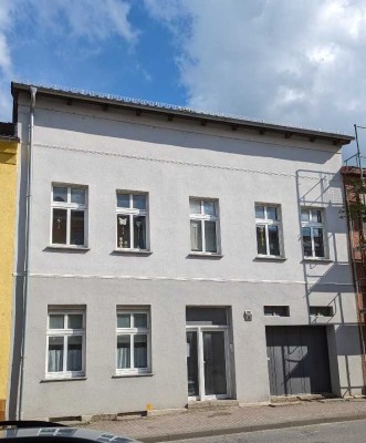 Solides Stadthaus-modern mit altem Charme-noch unvollkommen