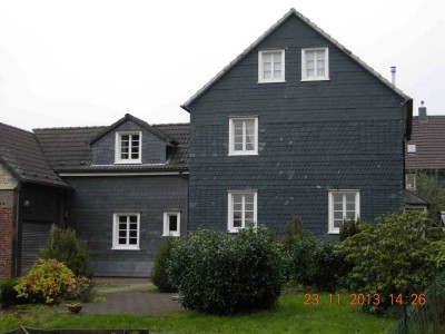 Schöne Wohnung im Grünen in Mittelhöhscheid