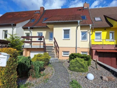 Wald- und wassernah - frisch renoviertes Reihenhaus mit Keller und Garage in Eldena