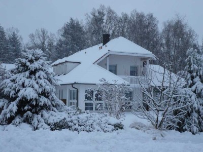 Wohnung für Naturliebhaber  4-Zimmer-Wohnung mit gehobener Innenausstattung mit Balkon in Roding