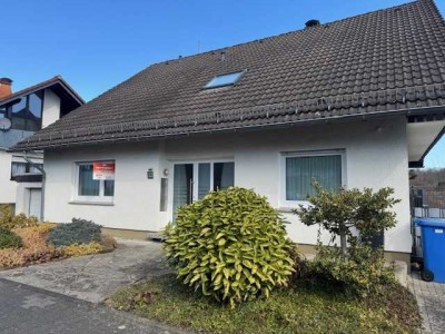 Schöne 2-Zimmer-Wohnung  in AK-Honneroth für solventen Mieter