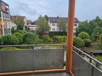 Haus in Haus: Großzügige 4 Zimmer Maisonette-Wohnung am Wassergarten