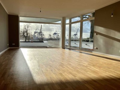 Övelgönne | Hafen und Elbe im Blick!