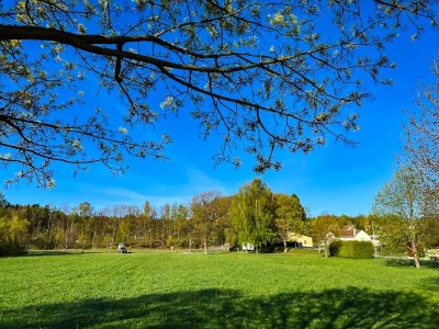 Großzügig Wohnen in ländlicher Idylle!