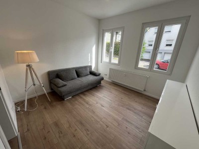 Stilvolle 1,5-Zimmer-EG-Wohnung mit Terrasse und Einbauküche - Erstbezug nach Sanierung