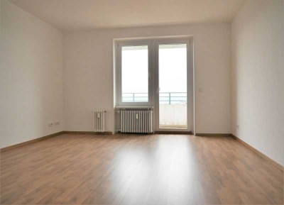 modernisierte 2 Zimmerwohnung mit Weitblick!