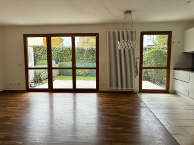 Großzügige 2-Zimmer-Wohnung mit Garten und Wallbox!