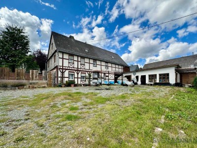 Bauernhaus mit Nebengebäuden, Hof und Garten – Ihr neues Zuhause in Kirschweiler