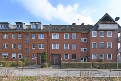 Renovierungsbedürftige 2,5-Zimmer-Wohnung in zentraler Lage von Hamburg-Billstedt mit Stellplatz!