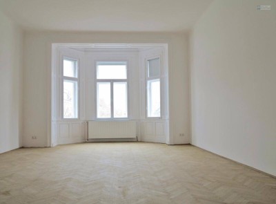 STILVOLL SANIERTE ALTBAUALTBAUWOHNUNG
