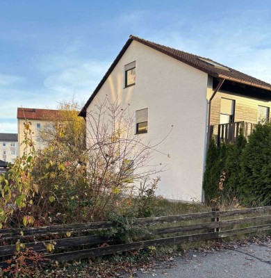 Mit wenigen Handgriffen zum Wohntraum - Reiheneckhaus in Burghausen