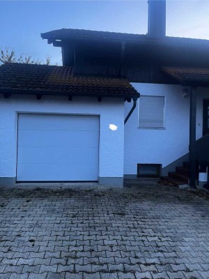 Charmante Doppelhaushälfte in Frontenhausen – Familienfreundlich, gemütlich und mit viel Platz!