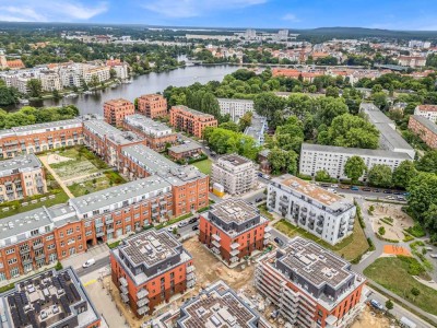 Spreequartier – Luxuspenthouse, umlaufende Terrasse, EBK, Parkett im Erstbezug zum 01.04.2026