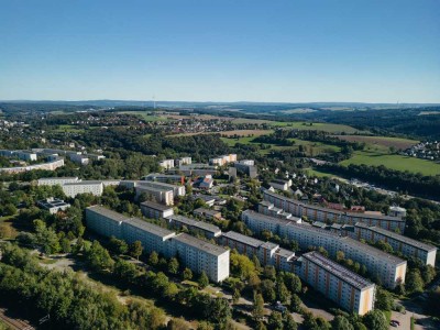 Zukünftiges Zuhause mit Gestaltungsspielraum! Helle & neu zu sanierende 2-Raum-Wohnung mit Balkon