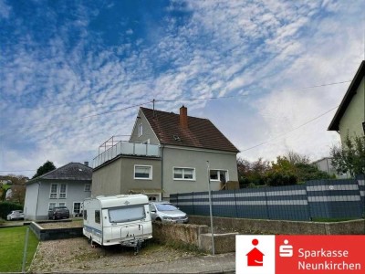 Schönes Einfamilienhaus – modernisiert mit großem Garten