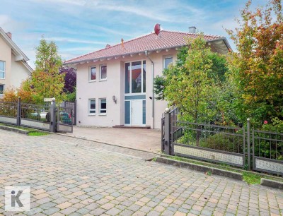 Repräsentatives Einfamilienhaus mit Einliegerwohnung in Bestlage von Bad Dürkheim
