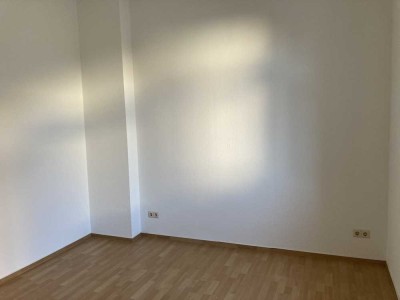 frisch renoviert - kleine 2-Raum-Wohnung in Zittau (Innenstadt)