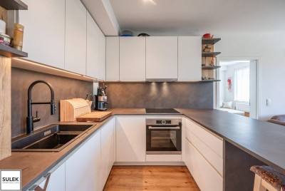 Gut geschnittene, modernisierte 4 Zimmer Wohnung mit Fernblick beim Schweizergarten - ab 1.9. beziehbar! - keine WG möglich
