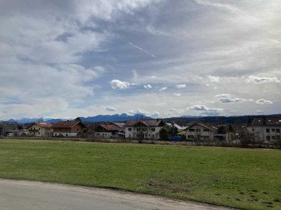 3 Zimmer-Altbau-Wohnung in Bruckmühl 
inklusive Süd-Balkon mit herrlichem Bergblick