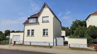 Charmantes Einfamilienhaus mit großem Garten in ruhiger Lage