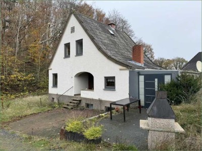 EFH auf einer Anhöhe gelegen mit Blick über die Landschaft in Schlei-Nähe Fleckeby