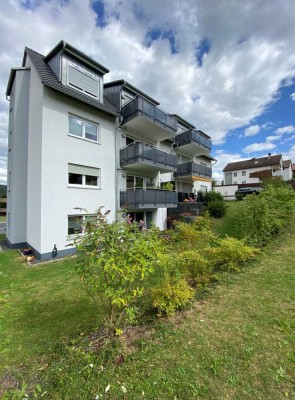 Neuwertige 3-Zimmer-Wohnung mit Balkon und EBK in Bammersdorf/Eggolsheim