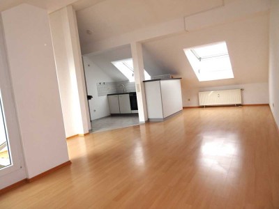 Charmantes 2,5-Zimmer DG - Apartment mit top Aussicht in Vöhringen
