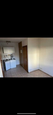 Helles, kompaktes 1-Zimmer-Studio-Apartment in Offenbach-Bürgel