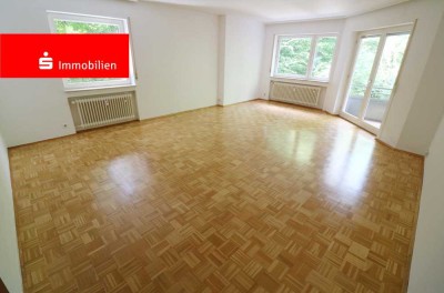 Gehobene 2 ZKB-Balkon-Wohnung mit großem Balkon in Bad Homburg sucht ruhigen Nachmieter