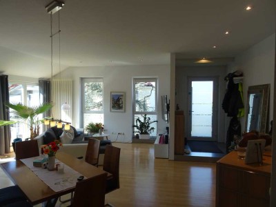 Dachgeschoss Wohnung mit 
86 m², 3 Zimmer