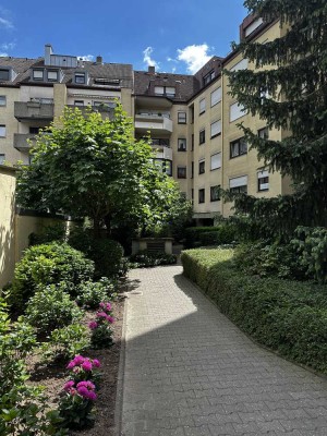 Familienfreundliche 4-Zimmer Dachgeschosswohnung mit Loggia und TG direkt am Melanchtonpark