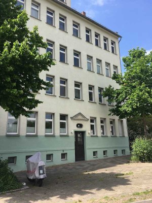 FRISCH RENOVIERT # BALKON # Sofort verfügbar ...