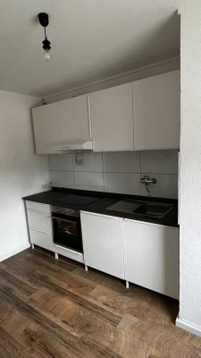 Helle sanierte Teilmöblierte  3 Zimmer-Wohnung in Geislingen