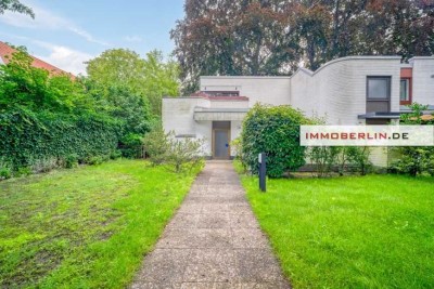 IMMOBERLIN.DE - Toplage am Park! Komfortable Wohnung mit Südwestterrasse & Garage