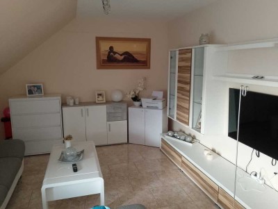 Stilvolle, gepflegte 2-Zimmer-Wohnung mit Balkon in Kenzingen