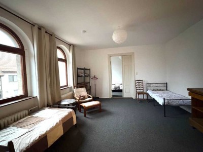 Sonnige, große 4-Zimmer-Wohnung, teilmöbliert oder leer in Bad Wilsnack