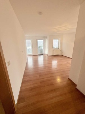 3-Zimmer-Wohnung in gepflegtem Mehrfamilienhaus