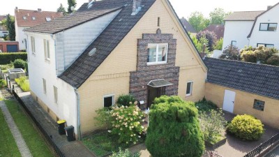 Einfamilien oder Mehrgenerationenhaus in Seelze-Letter auf großem Grundstück