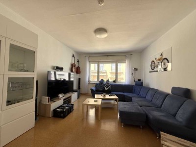 Gemütliche 3-Zimmer Wohnung mit Balkon im Herzen von Karlsruhe