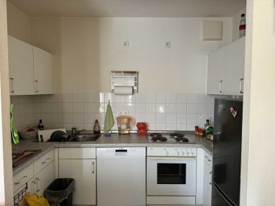 Stilvolle 1,5-Raum-Wohnung mit EBK in Berlin Karow (Weißensee)
