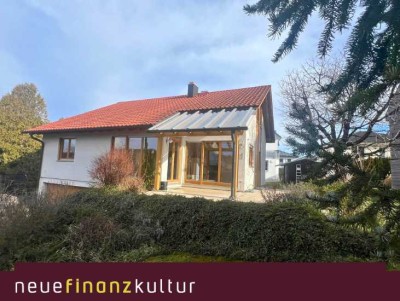 Exklusives Einfamilienhaus mit Doppelgarage und Garten – Ihr Traumhaus in Beuren!