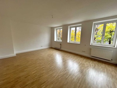 Wohnqualität trifft Lage: Elegante und frisch sanierte 3-Zimmer-Wohnung am Josephsplatz